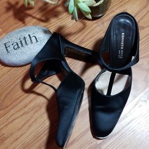 Kenneth cole black heels‎